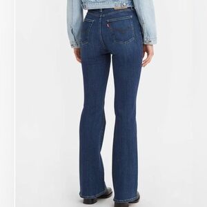 NWT Levi's Women's 726 High-Rise Flare Jeans - Dark Indigo 31 x 32